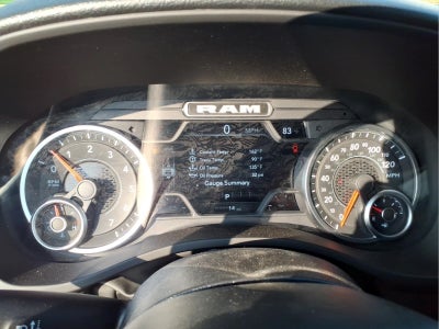2026 RAM 1500 Express Crew Cab 4x4 5'7" Box