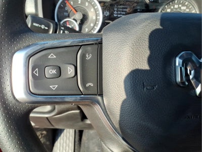 2026 RAM 1500 Express Crew Cab 4x4 5'7" Box