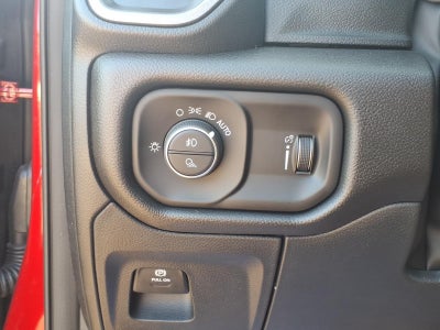 2026 RAM 1500 Warlock Crew Cab 4x4 5'7" Box