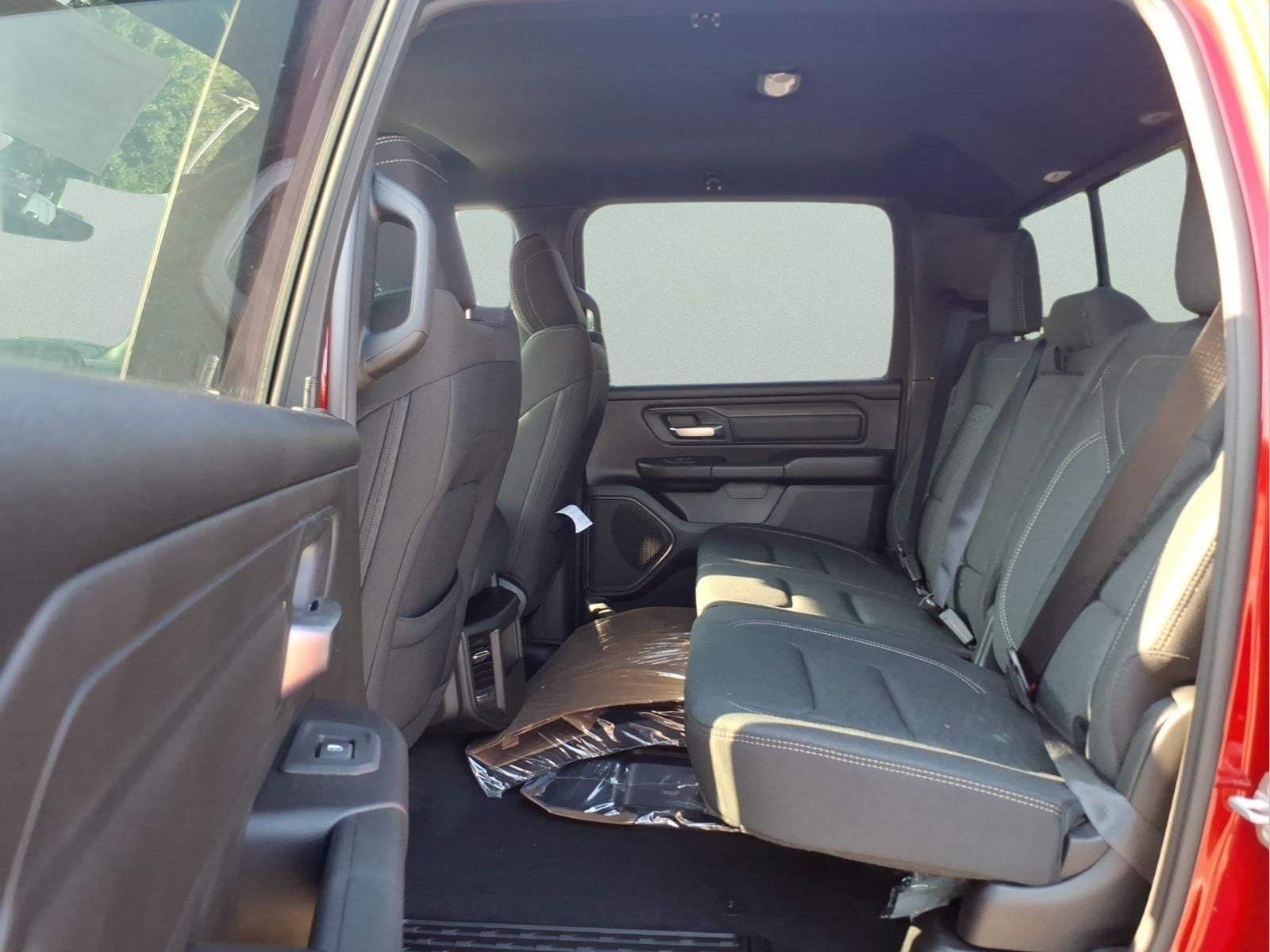 2026 RAM 1500 Warlock Crew Cab 4x4 5'7" Box