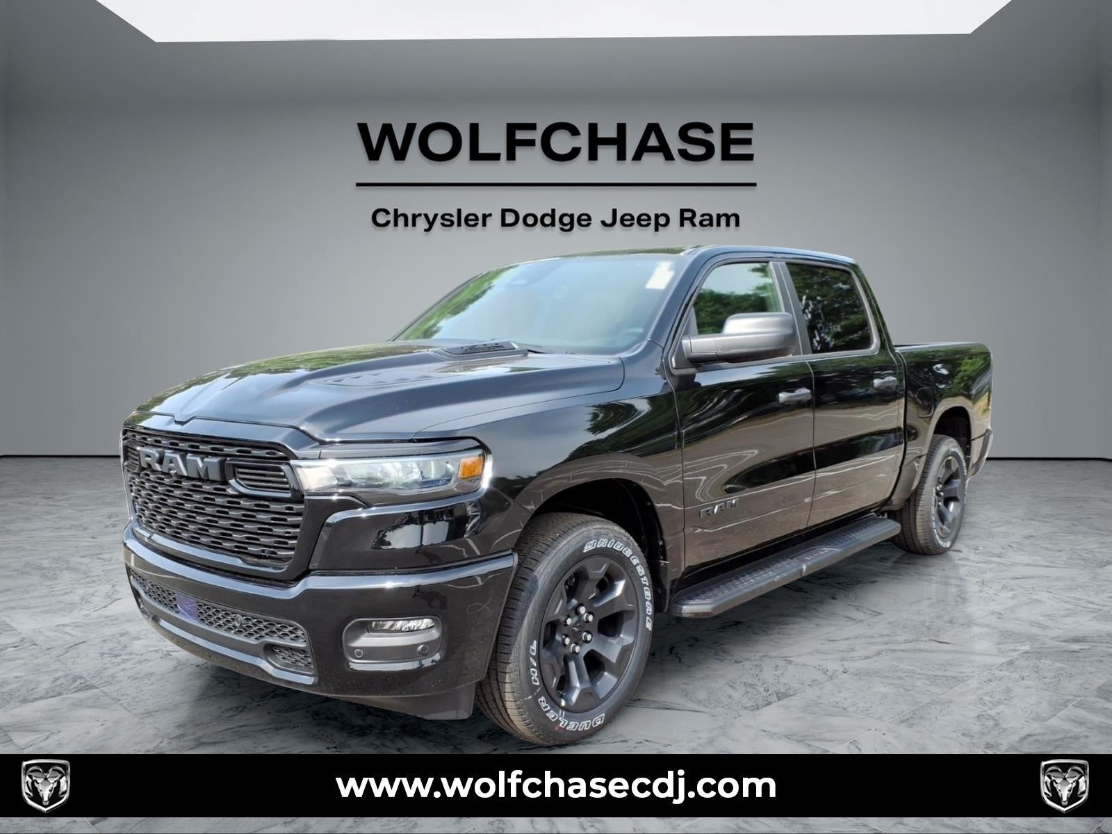 2026 RAM 1500 Express 4x4 Crew Cab 5'7's photo