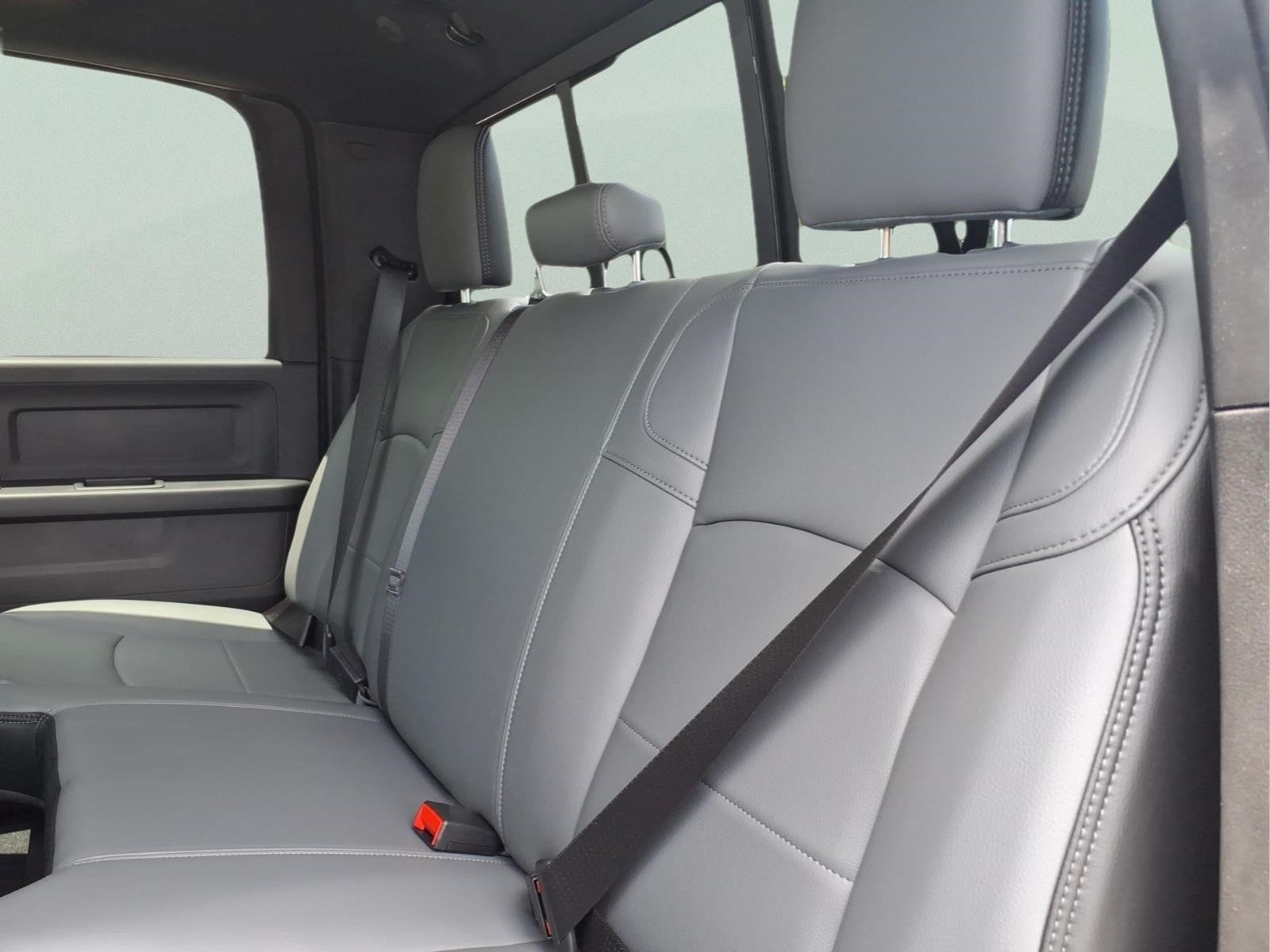2026 RAM Ram 2500 Tradesman Crew Cab 4x4 6'4" Box