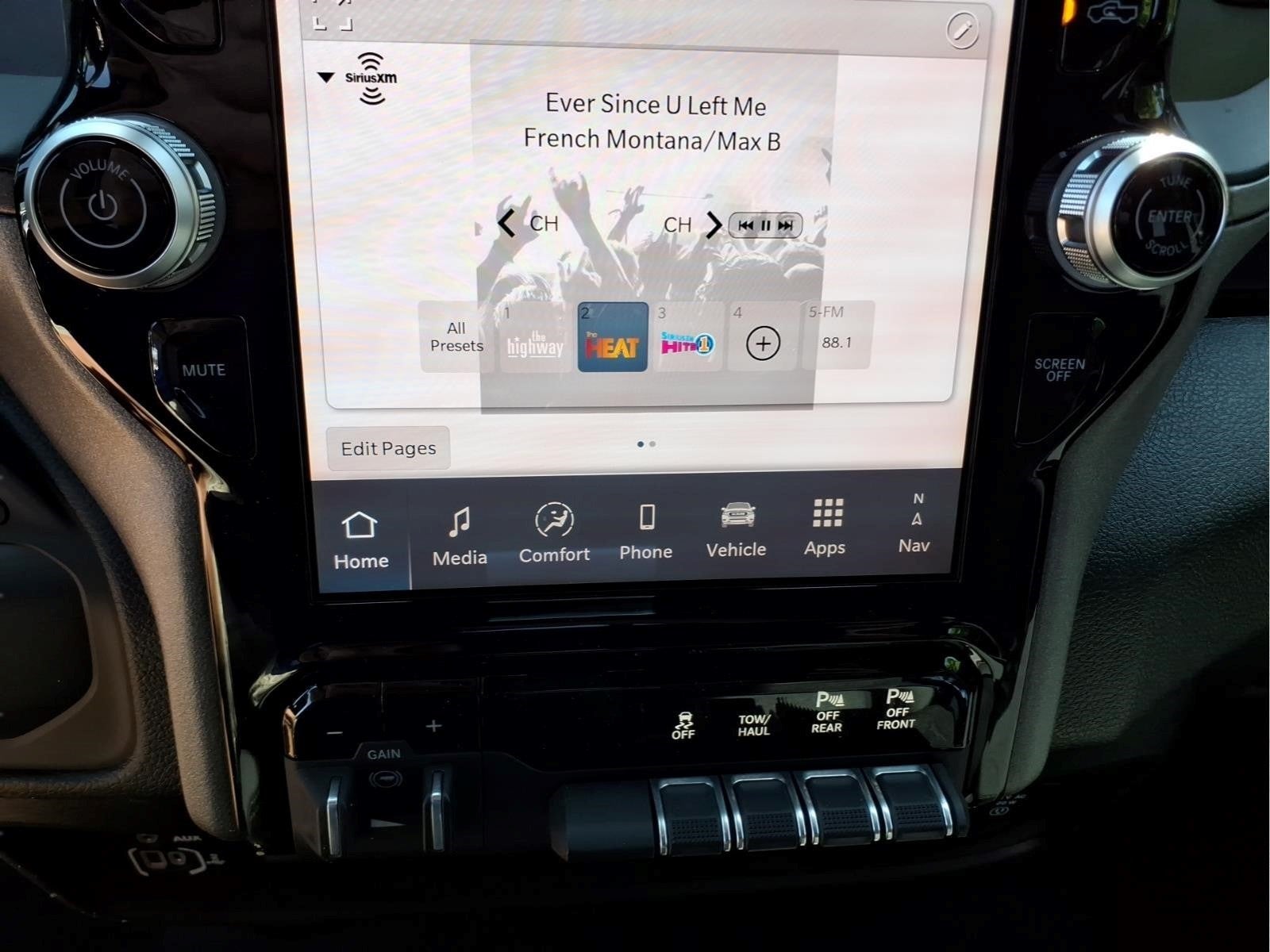 2026 RAM Ram 2500 Black Express