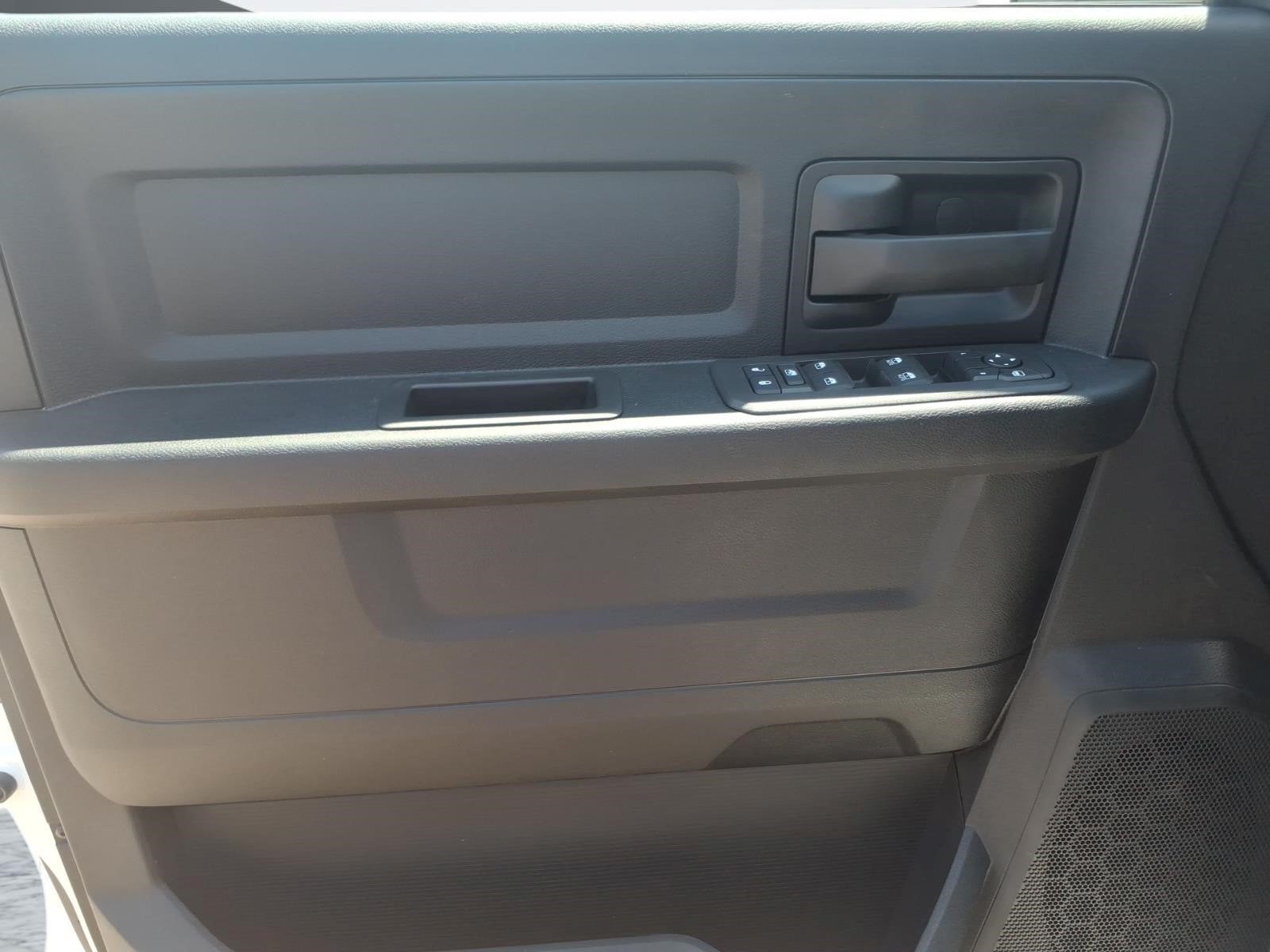 2026 RAM Ram 2500 Tradesman Crew Cab 4x4 6'4" Box