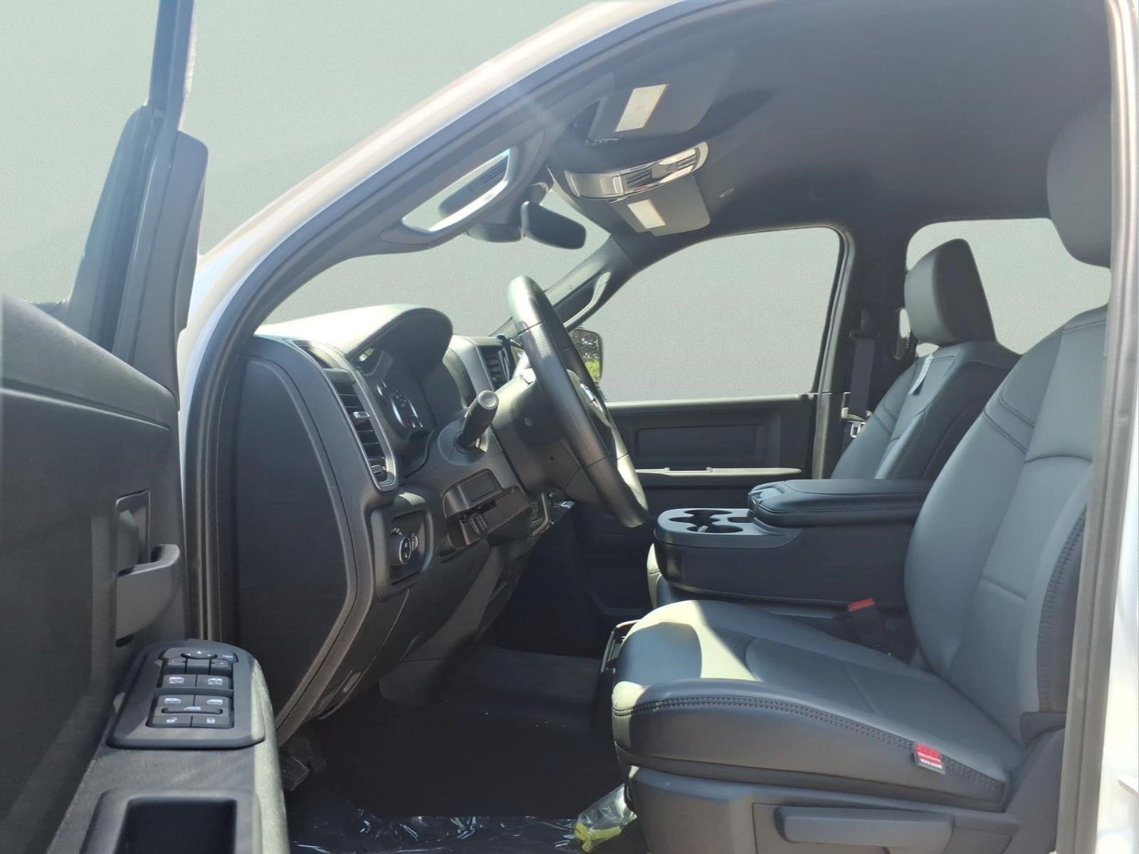 2026 RAM Ram 2500 Tradesman Crew Cab 4x4 6'4" Box