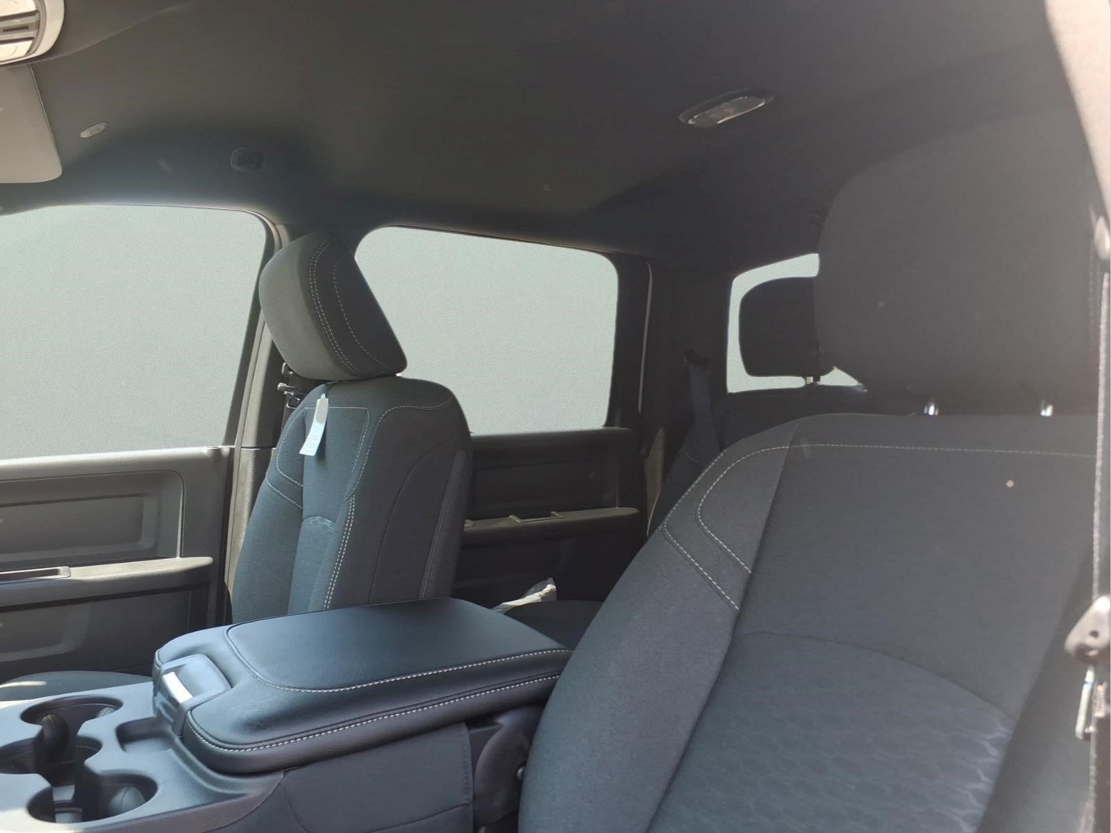 2026 RAM Ram 2500 Black Express Crew Cab 4x4 8" Box