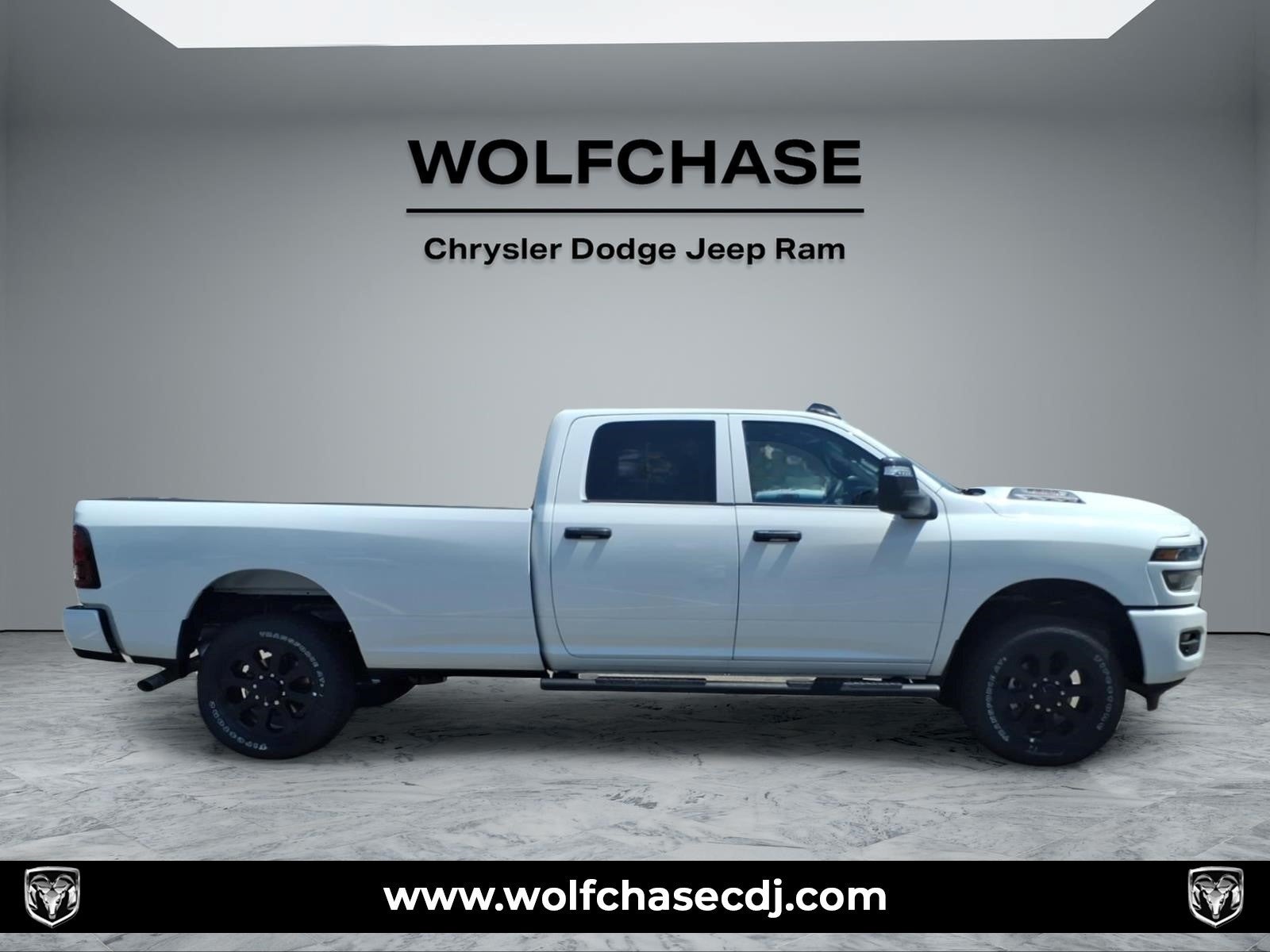 2026 RAM Ram 2500 Black Express Crew Cab 4x4 8" Box